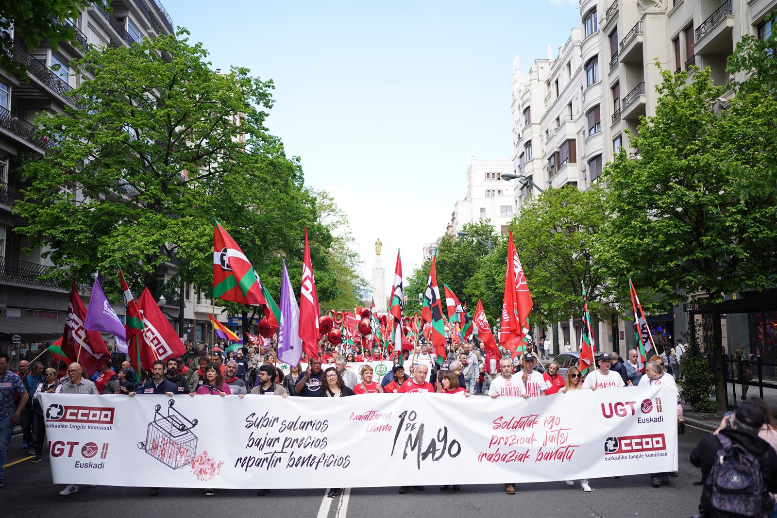 CCOO y UGT Euskadi advierten a las patronales que estarán en las calles