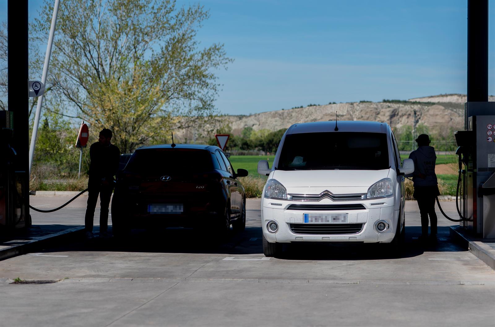 El Consumo De Combustibles De Automoci N Sube Un En El Primer