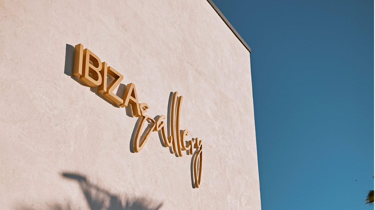 IBIZA Gallery, el nuevo espacio de shopping experiencial que reúne moda, belleza, gastronomía y arte en la isla