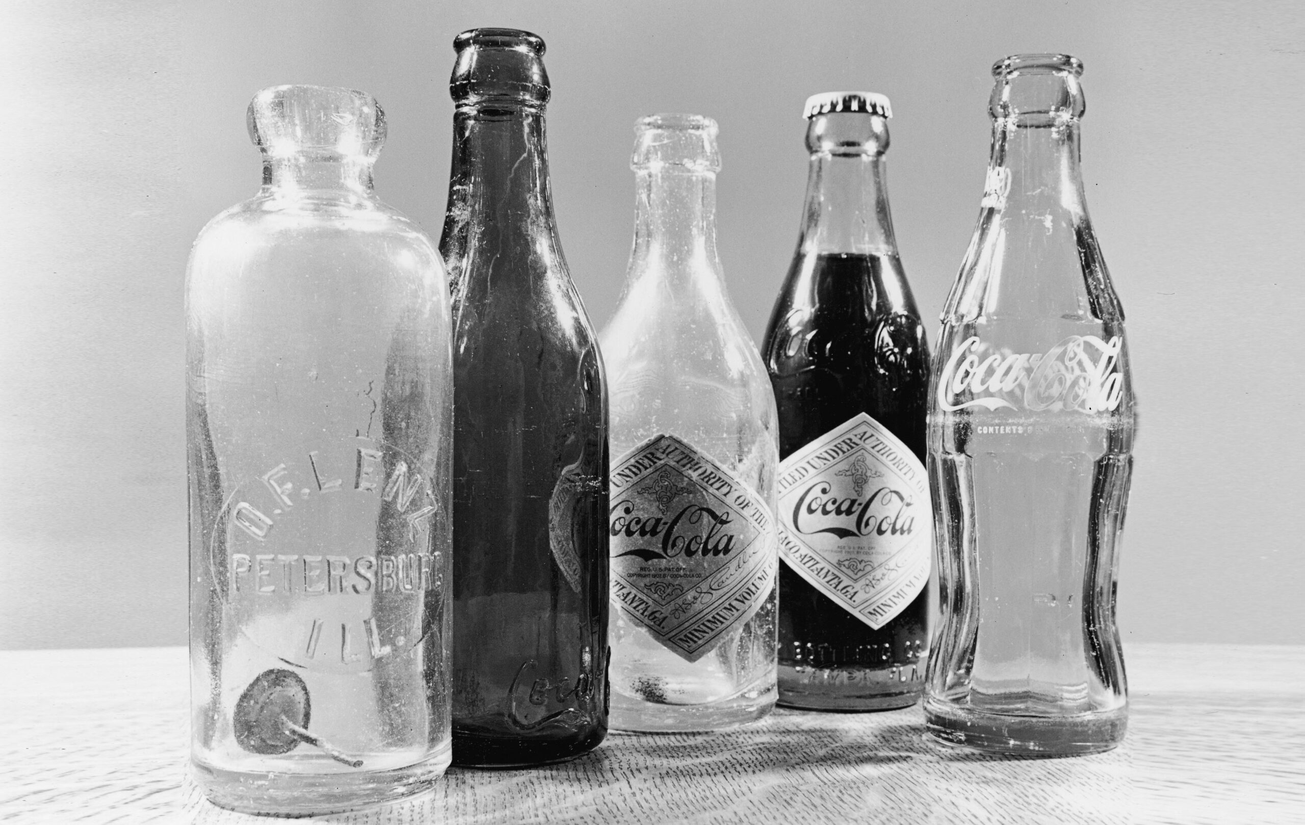 ¡La botella de Coca-Cola cumple 100 años!