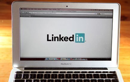 ¡Deja de cometer estos errores en LinkedIn!