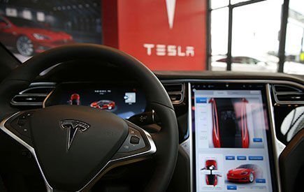 Tesla busca empleados en España