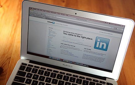 ¿Cuándo es mejor publicar en LinkedIn?