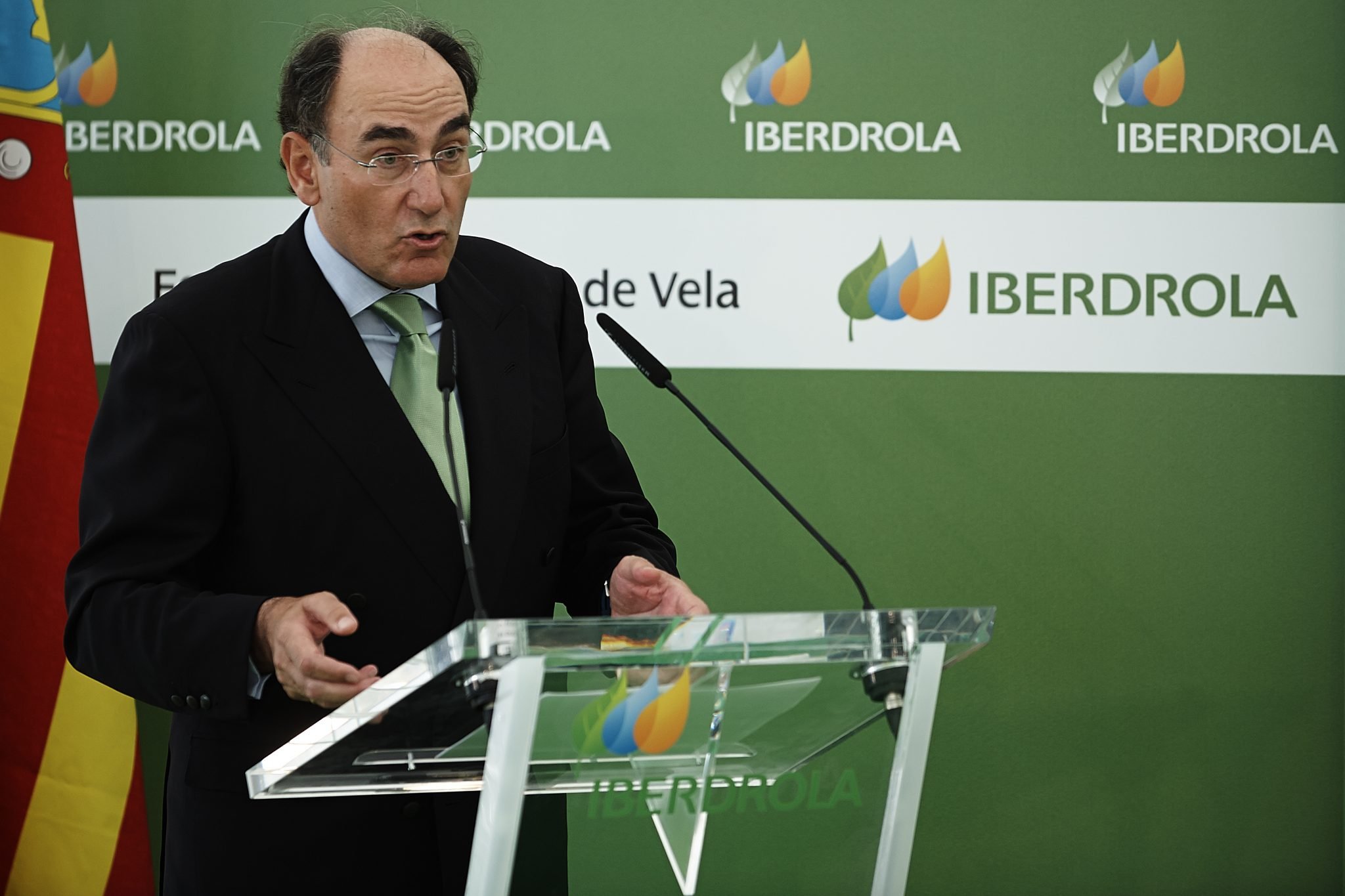 Iberdrola cierra la ampliación de dos créditos sindicados multidivisa por 5.300 millones