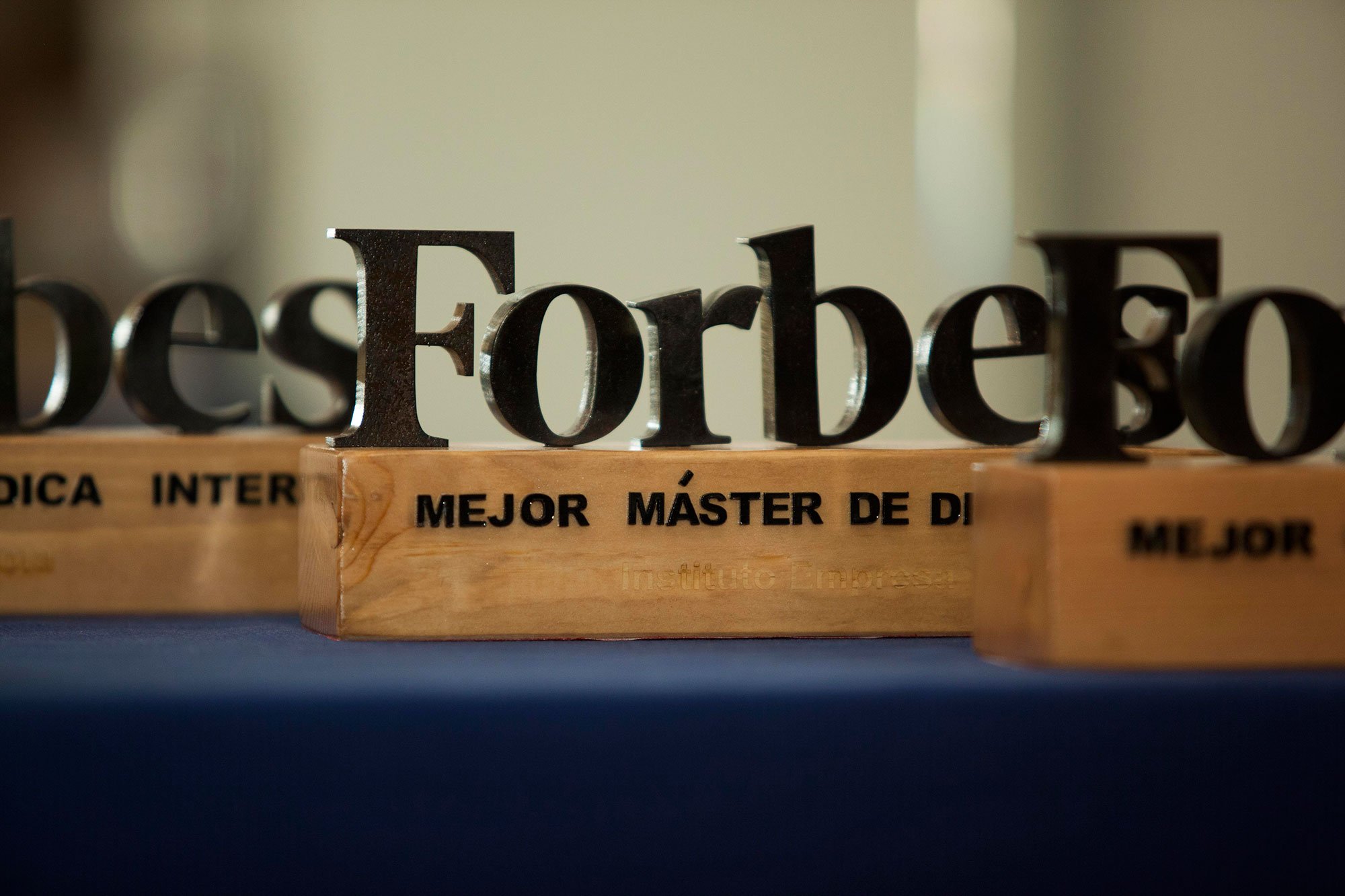 Nominados  IV edición de los Premios Forbes Abogados