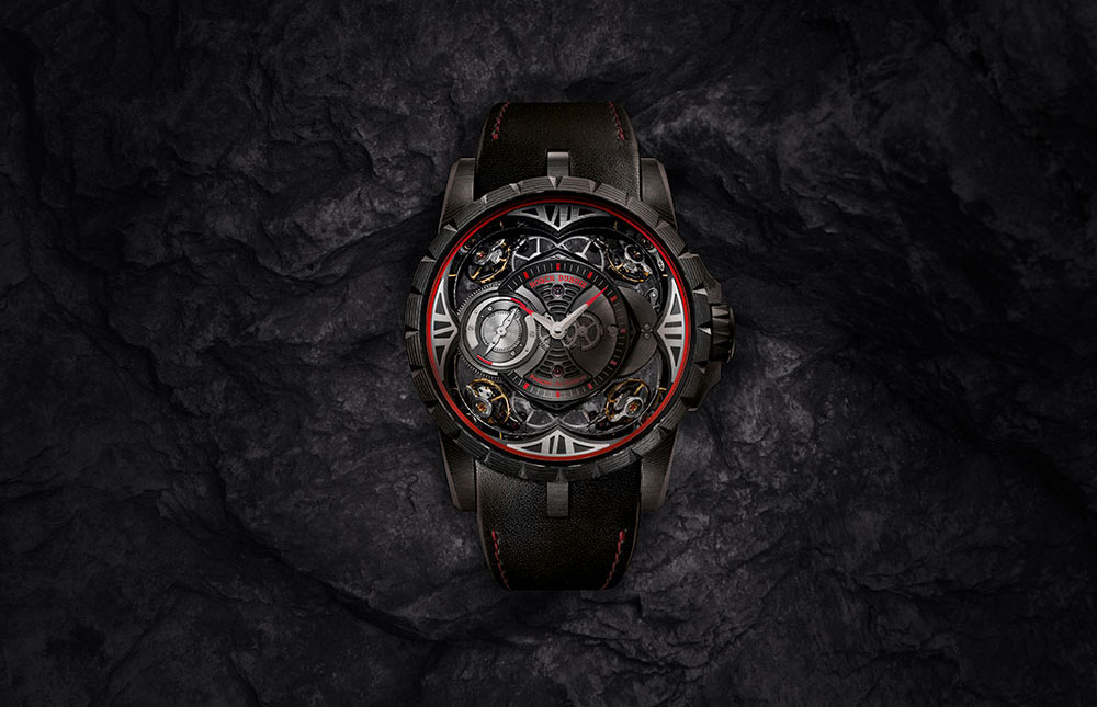 Roger Dubuis presenta el ‘Excalibur Quatuor de Carbono’, la estrella negra de la firma