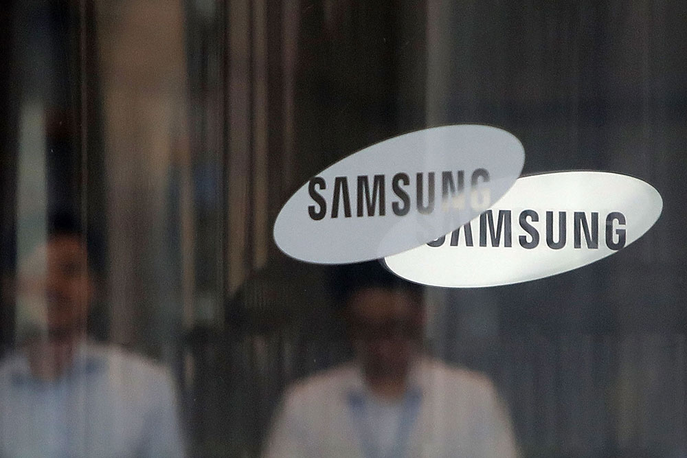 El móvil plegable de Samsung llegará en marzo