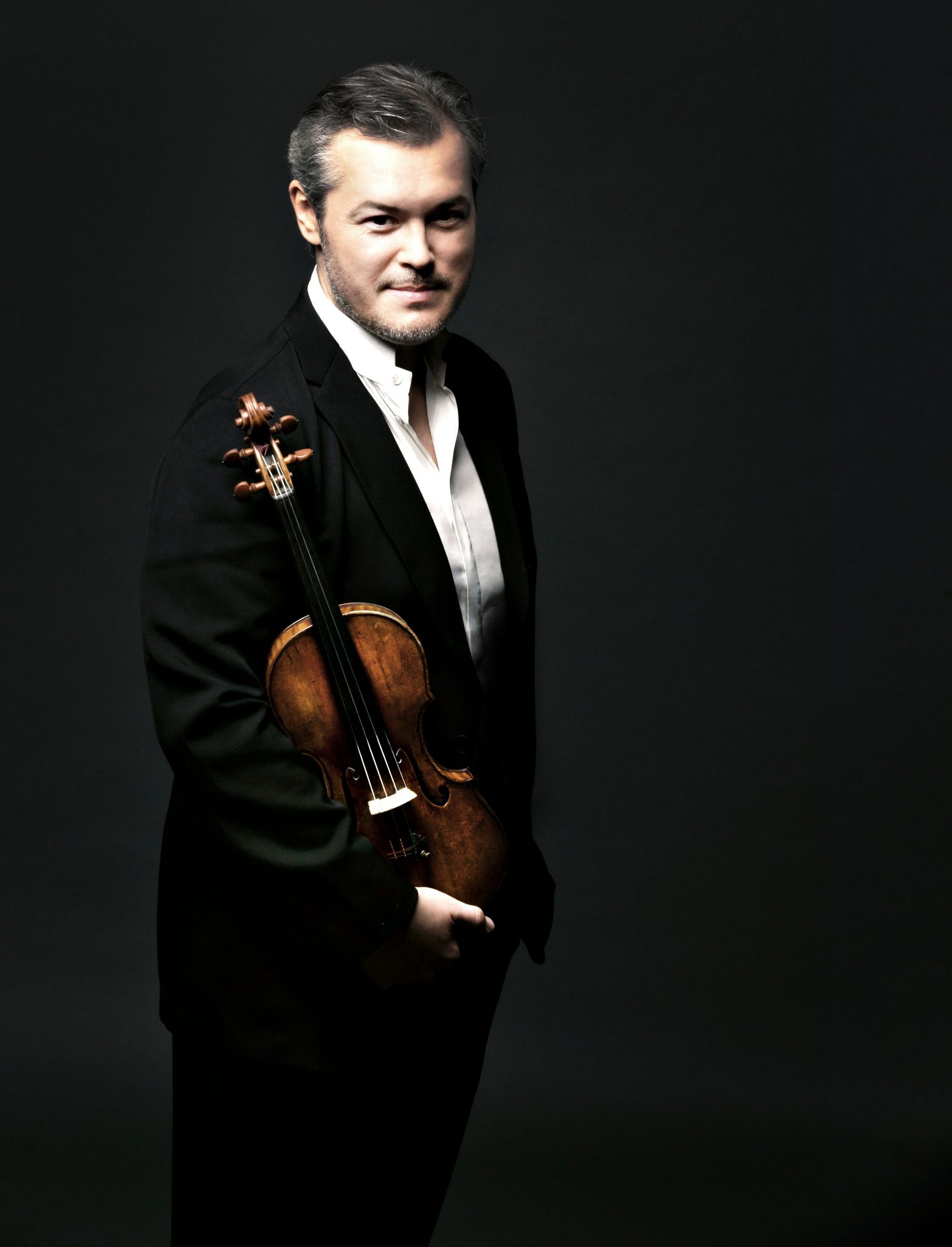 Pasión, poesía y sensibilidad: el violinista Repin ciclo de conciertos - Forbes España