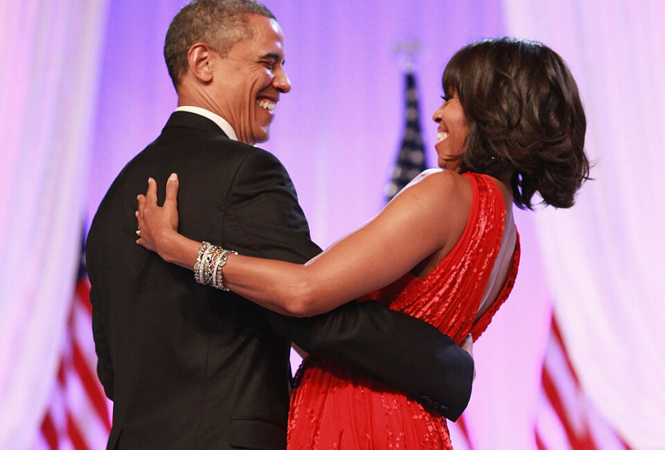 Barack y Michelle Obama bailando