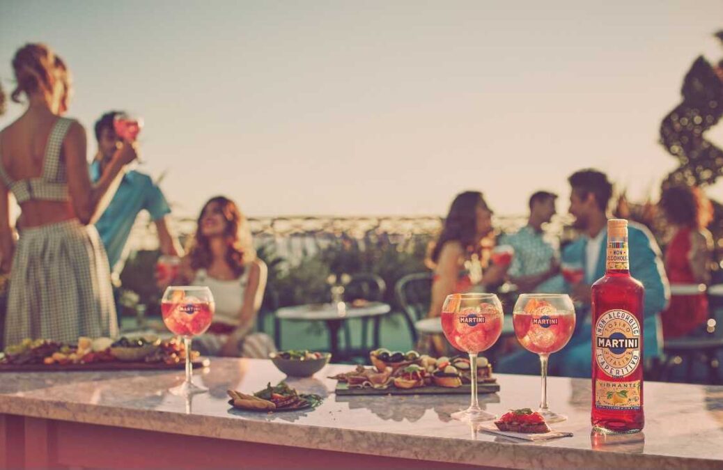 Martini aperitivo sin alcohol, la propuesta más responsable para la hora del vermouth