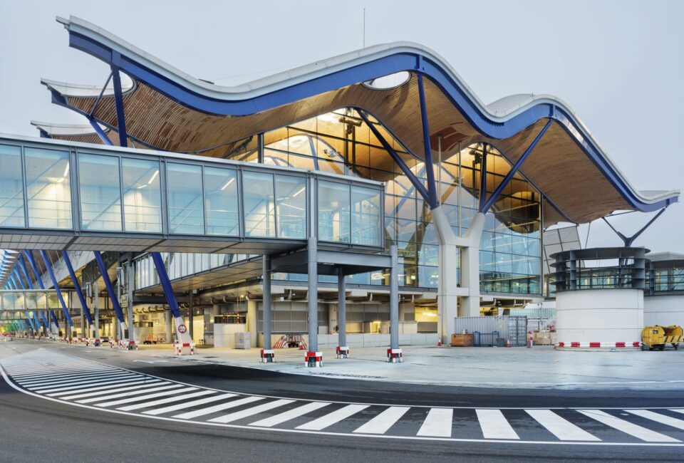 Aeropuerto Adolfo Suárez Madrid-Barajas (exterior)