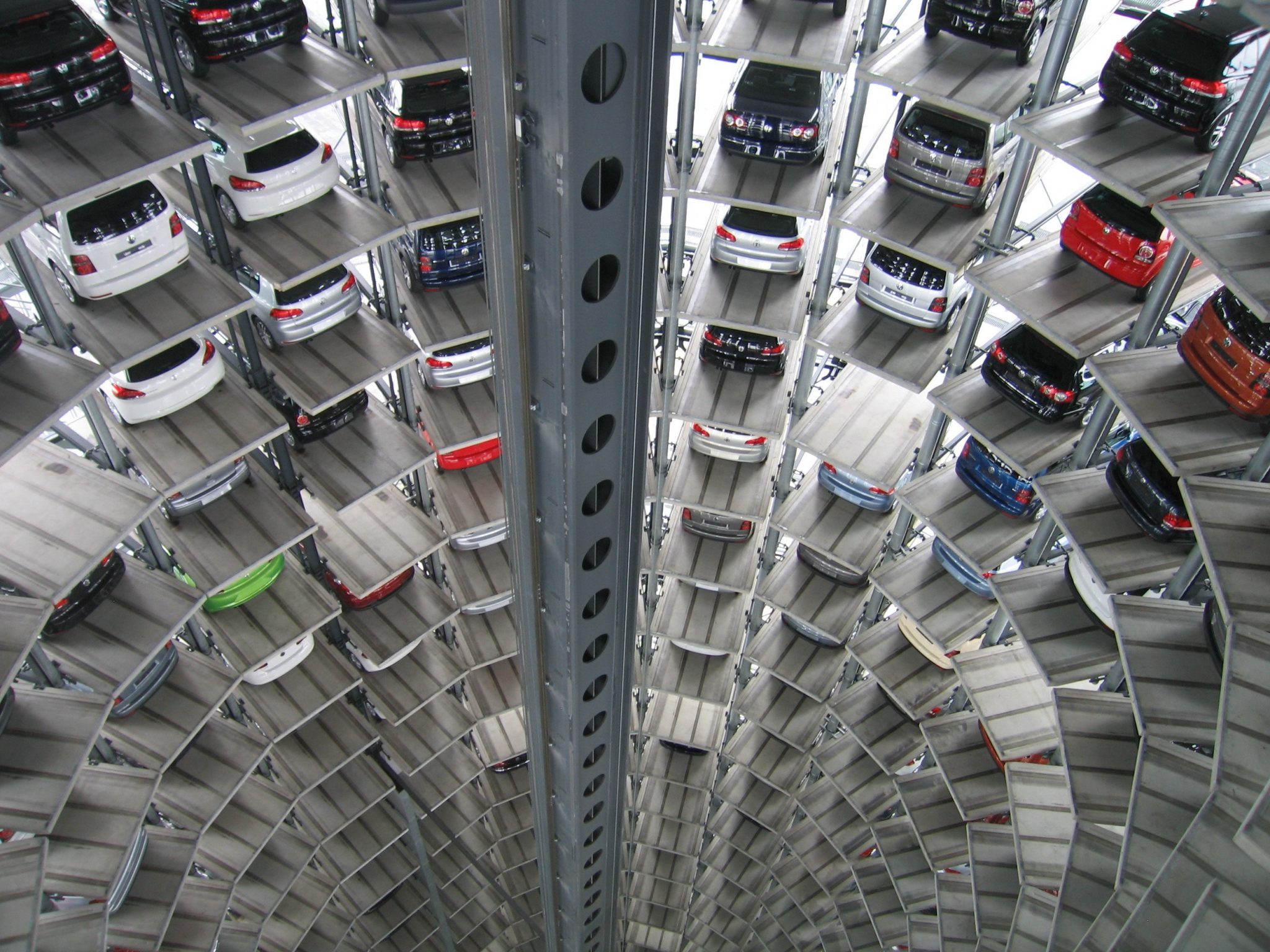 Garaje, parking, estacionamiento, coche. Foto: Pexels/Pixabay