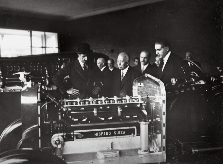 Con el estallido de la I Guerra Mundial, Hispano Suiza centró sus esfuerzos en construir motores de aviación.