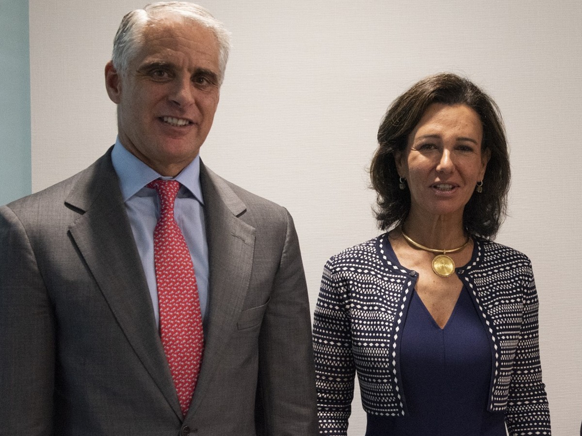 Andrea Orcel y Ana Botín. Banco Santander.