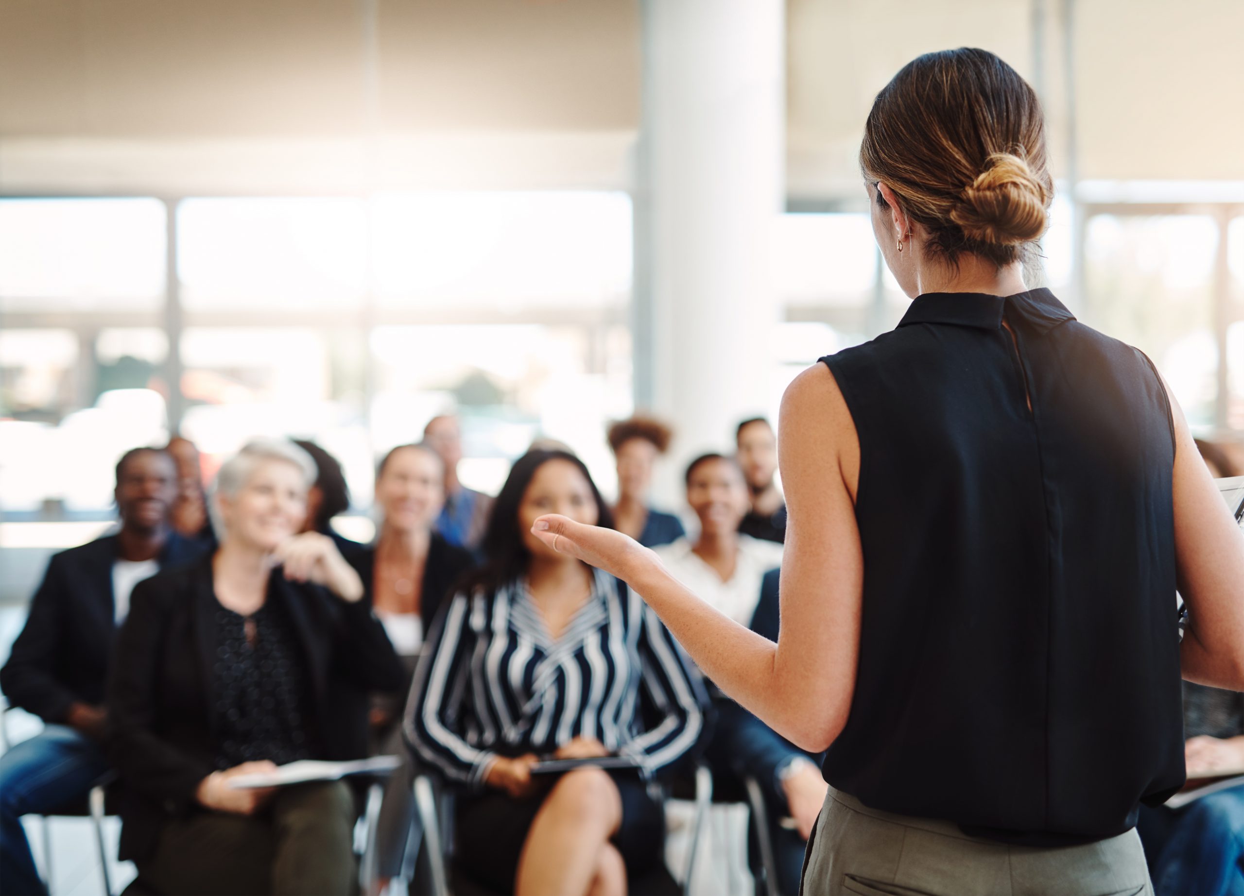 ¿Cómo sería el mercado laboral liderado por mujeres?