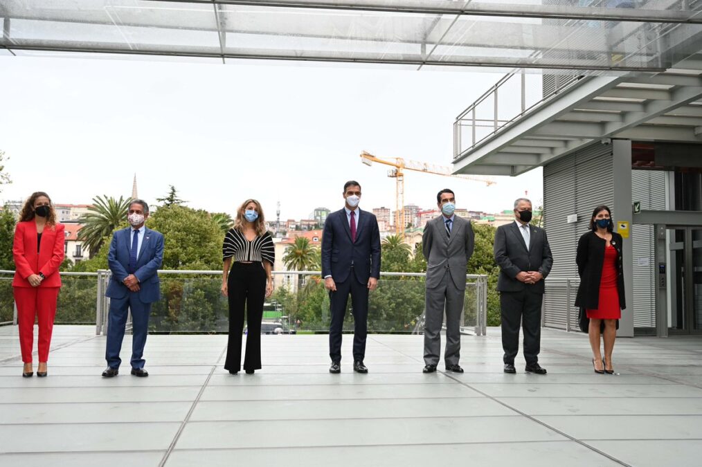 Intervención del presidente del Gobierno, Pedro Sánchez, en la jornada 'Diálogos sobre el Futuro del Trabajo' celebrada en el Centro Botín de Santander (Cantabria) el 27 de septiembre de 2021.
