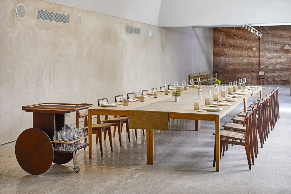 El Privado 1911 permite disfrutar de una experiencia gastronómica a medida en un entorno íntimo y exclusivo con vistas al jardín central de Desde 1911, el nuevo proyecto del Grupo Pescaderías Coruñesas.