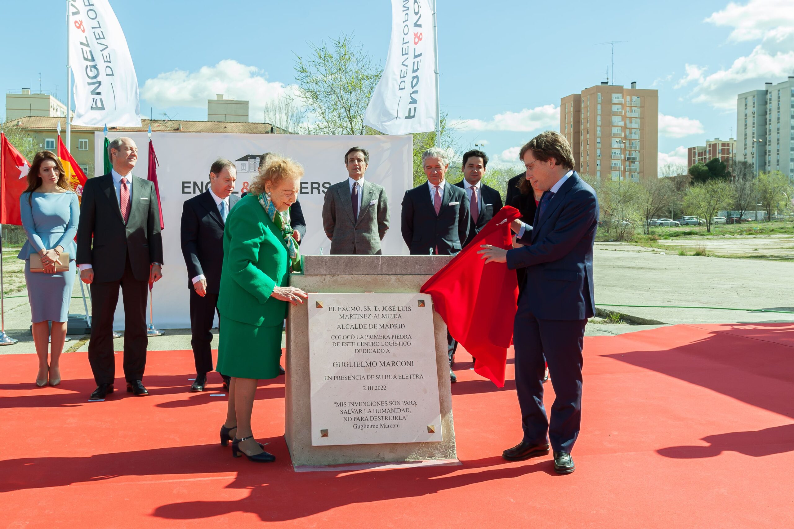 El alcalde de Madrid coloca la primera piedra del centro logístico de Engel & Völkers Development  	 		 		 	 	 		 			 				 					el polígono Marconi de Villaverde