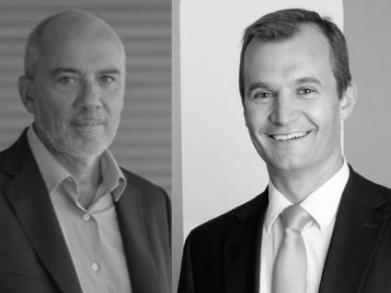 El presidente y CEO de Orange, Stéphane Richard; y el CEO de MásMóvil, Meinrad Spenger.