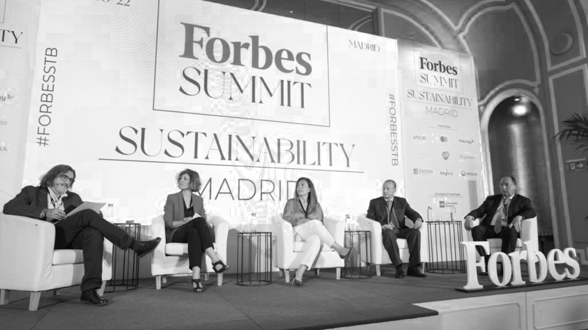 El compromiso sostenible de Alma Secret: así cuida el planeta durante todo  el año - Forbes España