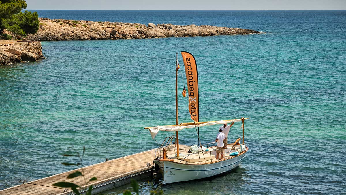 Nautik Magazine | Probamos el primer llaüt de Mallorca con motor 100 % eléctrico