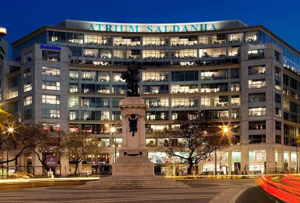 Bankinter, Sonae Sierra y un grupo de inversores adquieren el edificio Atrium Saldanha en Lisboa