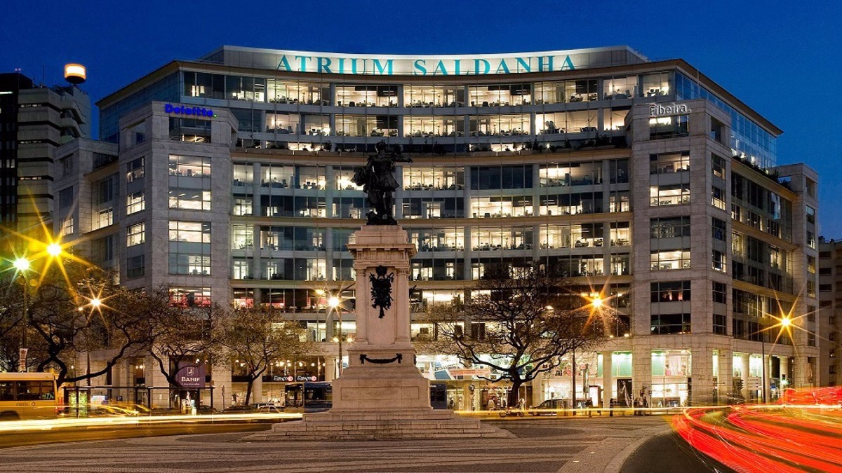 Bankinter, Sonae Sierra y un grupo de inversores adquieren el edificio Atrium Saldanha en Lisboa