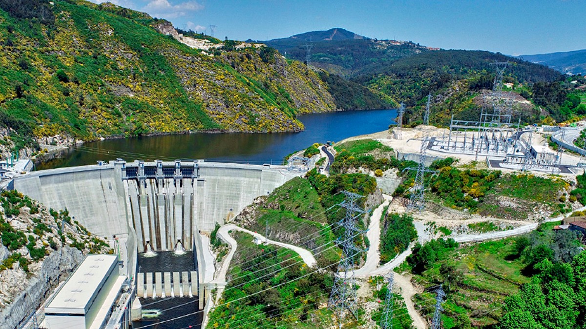 Iberdrola pone en marcha la Gigabatería del Tâmega en Portugal, que dará servicio a 11.000 hogares