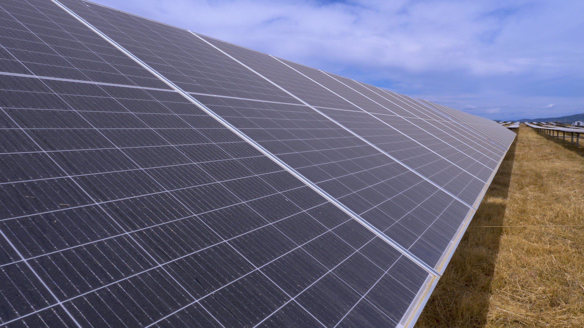 Iberdrola pone en marcha en Extremadura la planta fotovoltaica más grande de Europa