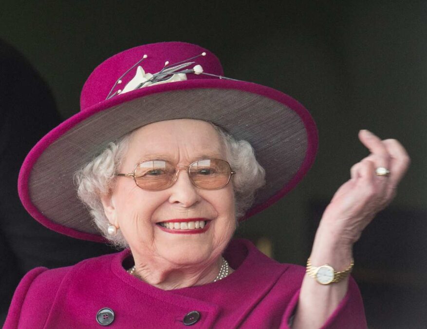 Isabel-II-hora-de-mujer