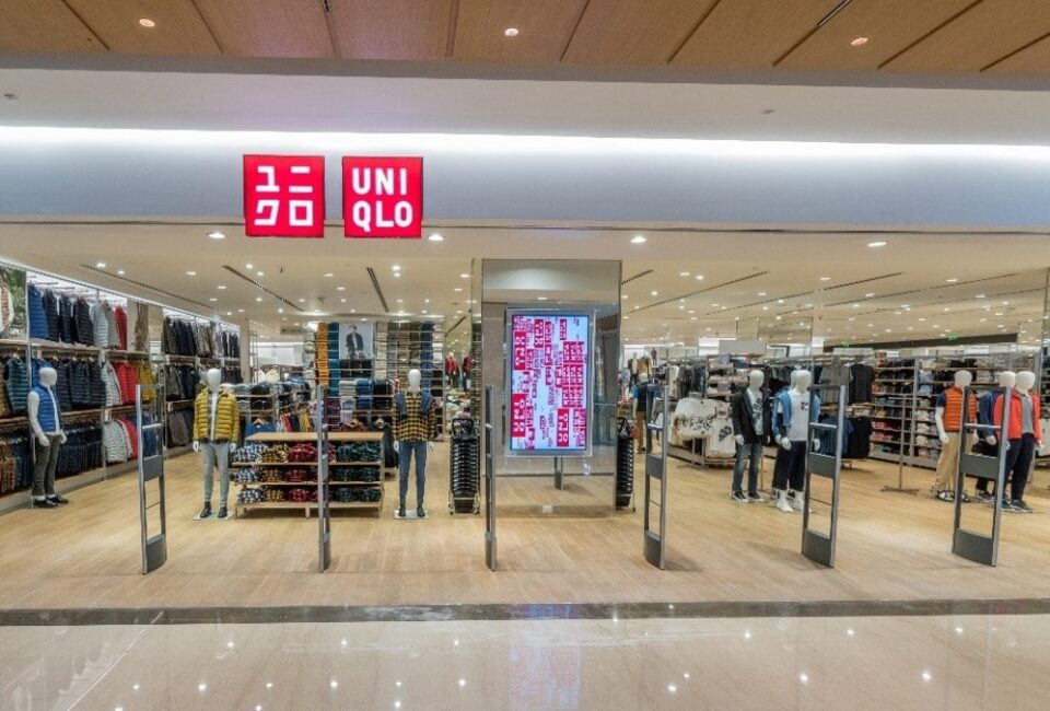 La matriz de Uniqlo aumenta un 28% el beneficio y pone el foco en Europa