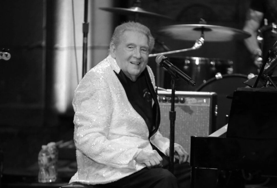 Muere Jerry Lee Lewis, la última leyenda del ‘rock and roll’: esta es su carrera, en cifras