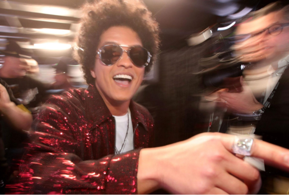 Por qué Bruno Mars y otras estrellas se están deshaciendo de sus ‘managers’