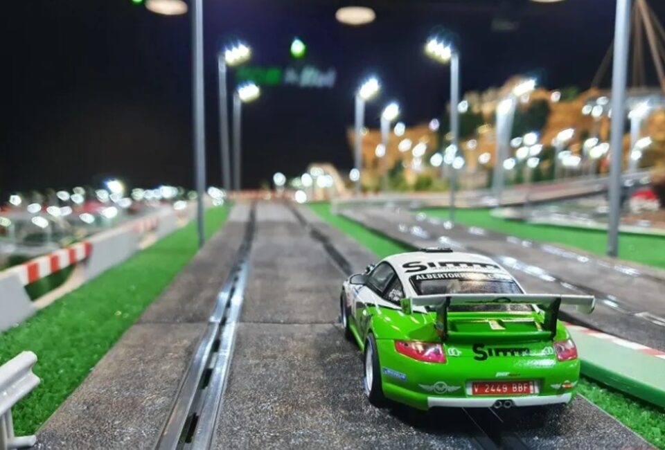 La familia Lara recupera los casi 6 millones de euros de inversión en Scalextric