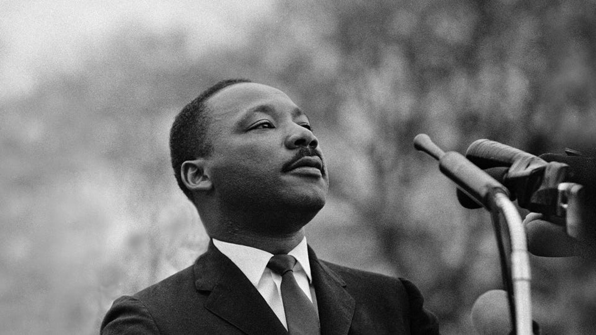 Por qué la brecha de riqueza racial no se ha reducido desde la muerte de Martin Luther King: una mirada a las cifras