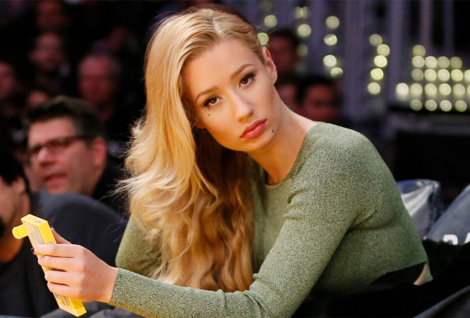 Cómo la rapera Iggy Azalea gana dinero con OnlyFans