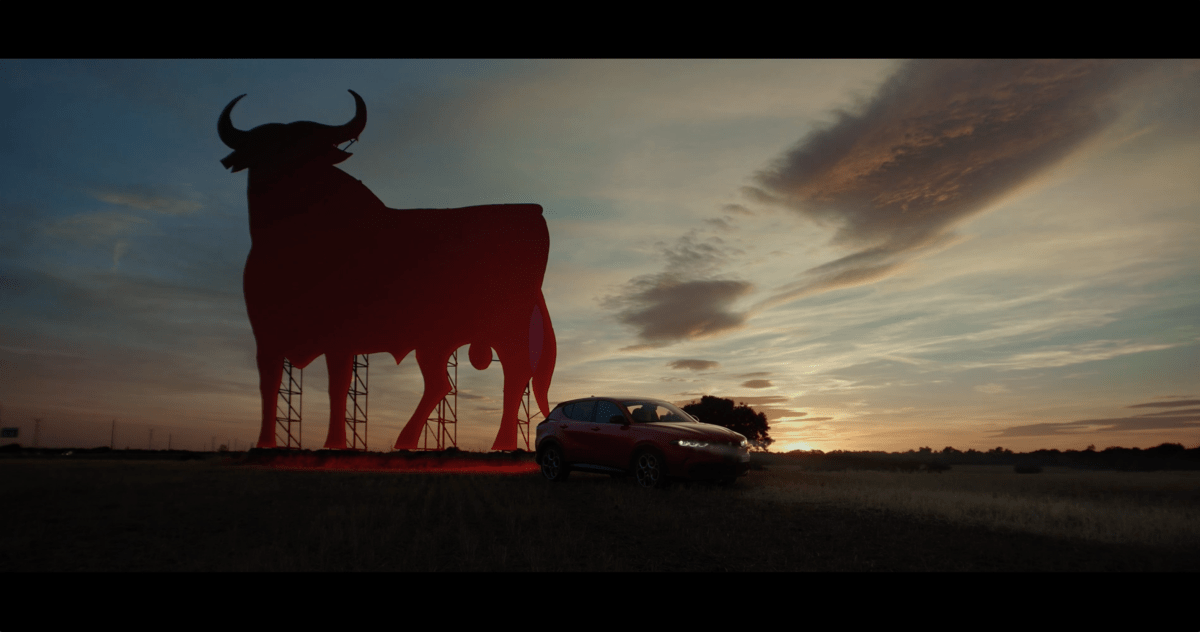 Video | Confines, una historia sin límites para Alfa Romeo