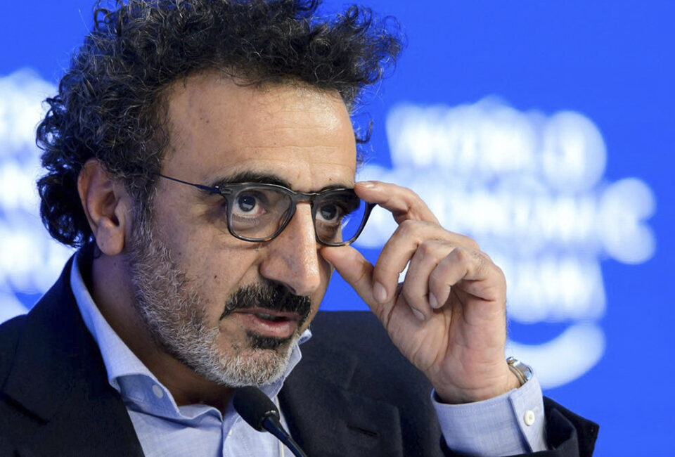 Google, Pfizer, Chobani y otras grandes empresas unirán a refugiados afganos con veteranos militares como mentores