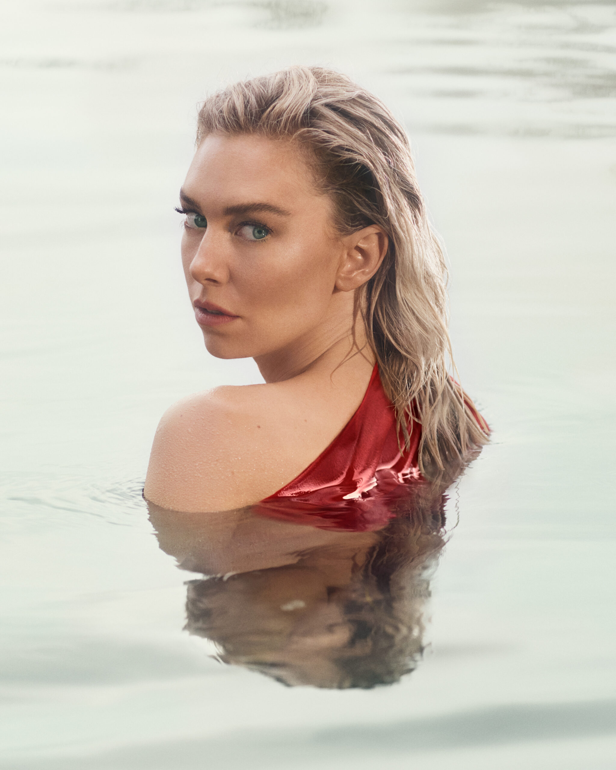 Vanessa Kirby - Cartier