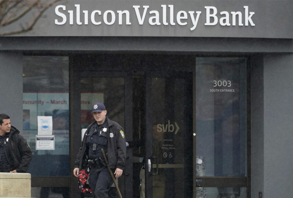 Lo que necesitas saber para entender el colapso de Silicon Valley Bank y la policrisis