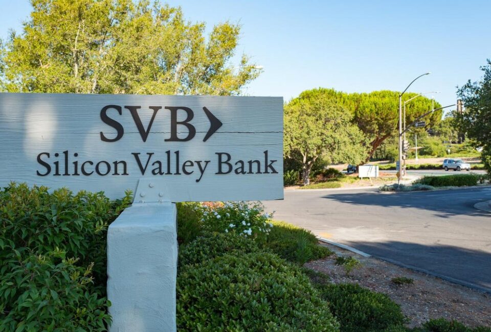 Lo que hay que saber sobre el colapso del Silicon Valley Bank: la mayor quiebra bancaria desde 2008