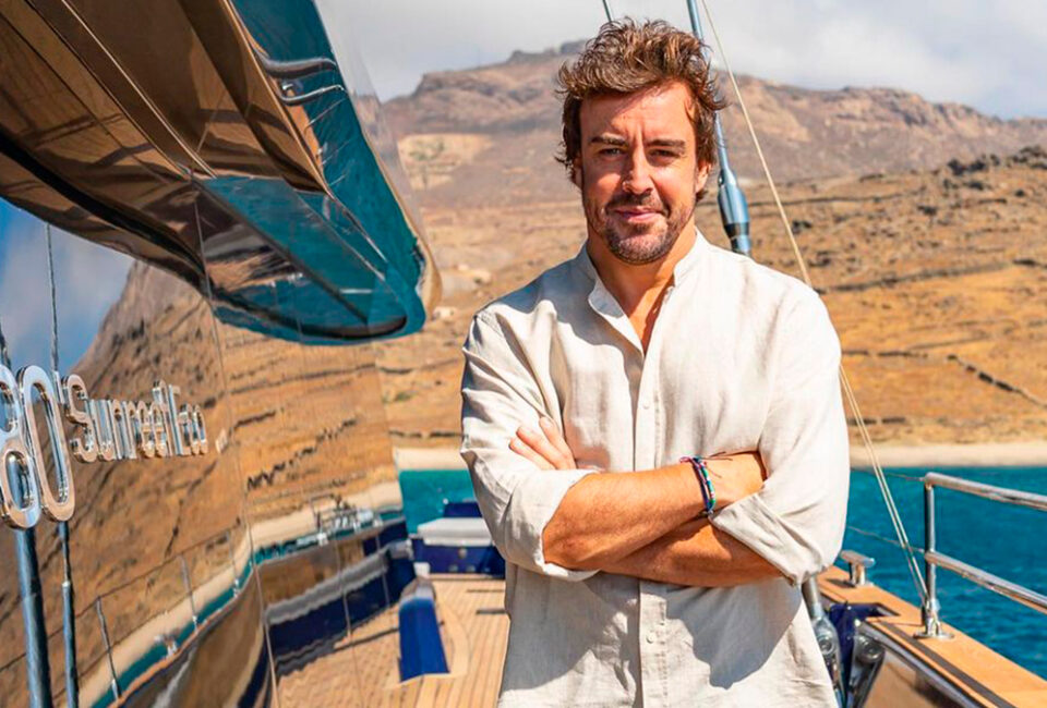 Así es el barco en el que Fernando Alonso coge fuerzas antes de luchar por su cuarto podio