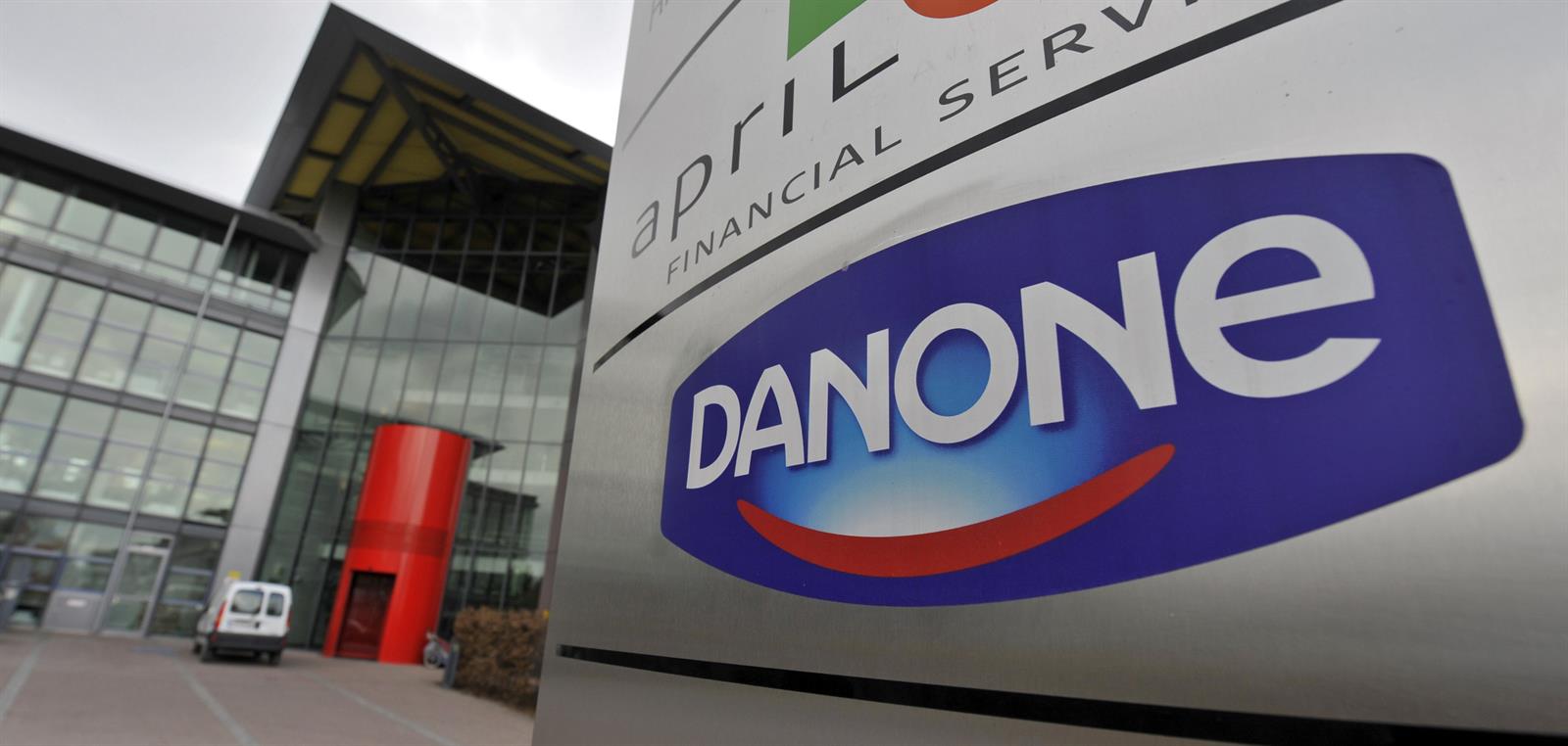 Danone vende un 11,6% más en el primer trimestre y eleva previsiones