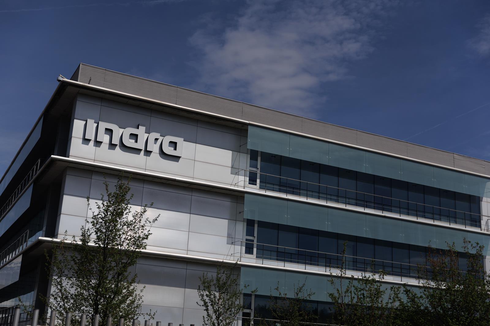 Indra eleva un 11% su beneficio hasta marzo y dispara la contratación en Transporte y Defensa