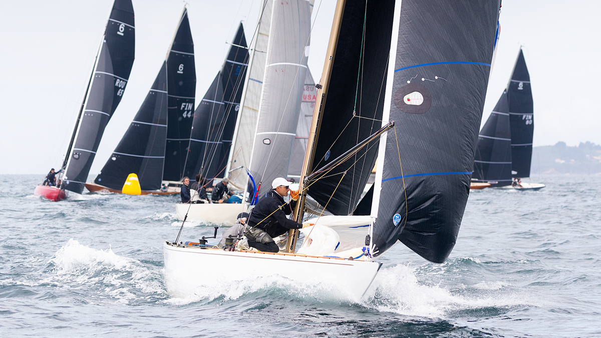 Bribon, ganador de la tercera serie de la Liga de 6 Metros en Sanxenxo