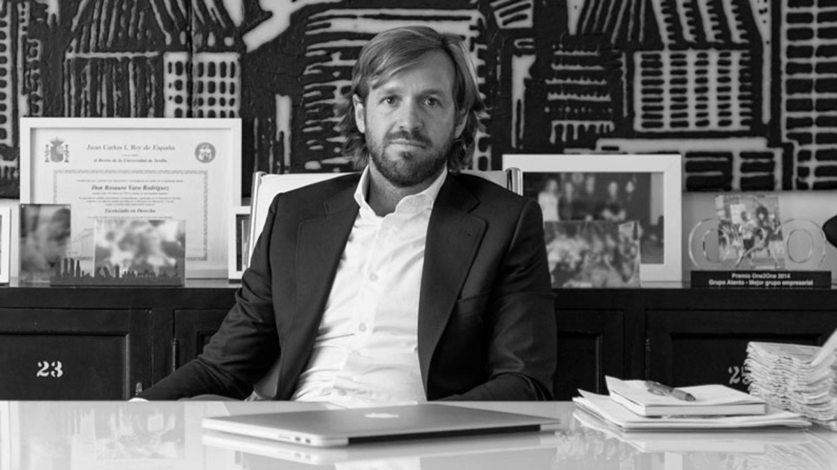 Rosauro Varo y Starlite abrirán el primer Starlite Beach Club en el complejo Laguna de Estepona