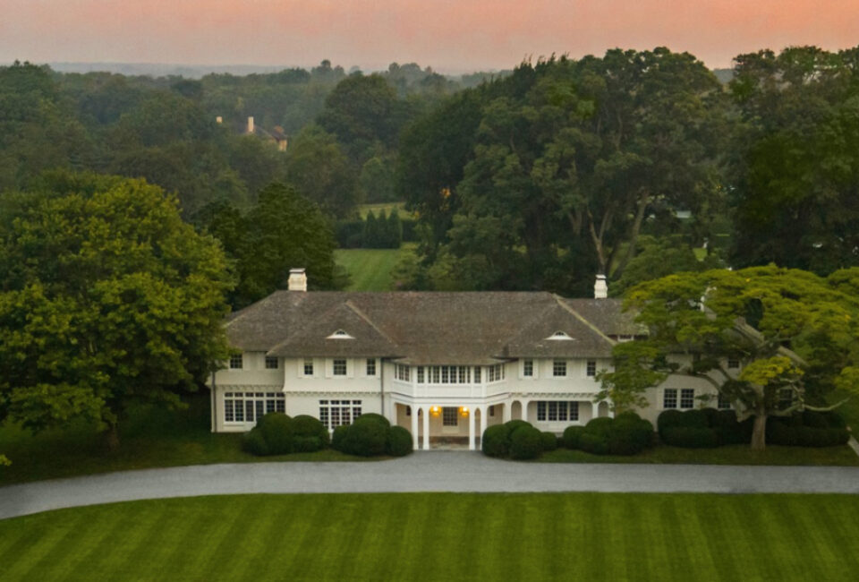 Así es la casa de la infancia de Jackie Kennedy en Nueva York que se vende por 55 millones de dólares