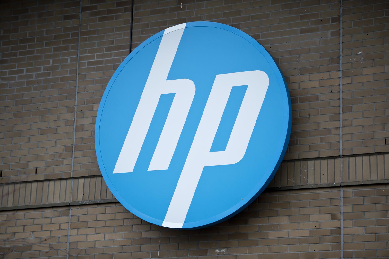 HP ganó 1.455 millones de euros durante su primer semestre fiscal, un 25,6% menos