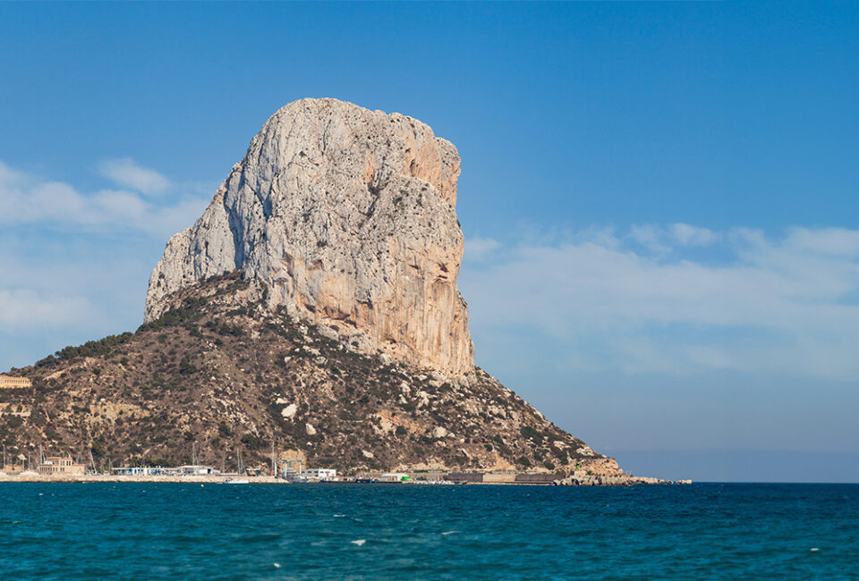 Buceando con Nautik | Calpe, a los pies del imponente Peñón de Ifach