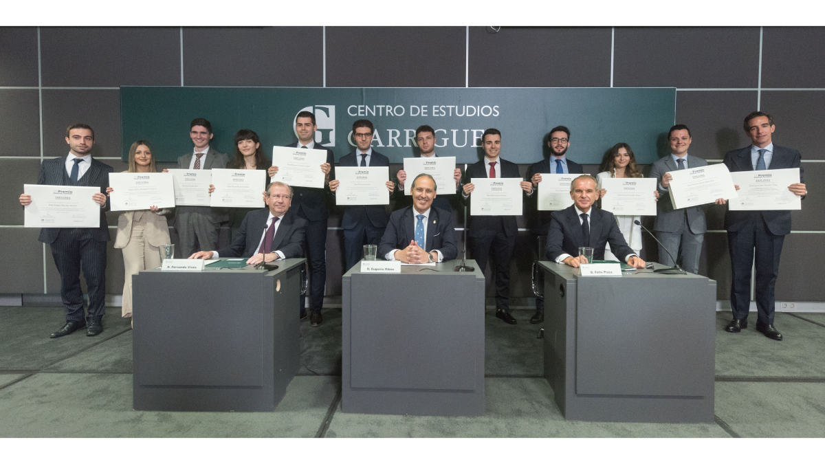 El Centro de Estudios Garrigues entrega sus Premios Jóvenes Juristas: “Sed ambiciosos en el saber y humildes en el triunfo”